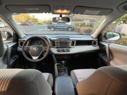 2013 Toyota RAV4 LE full