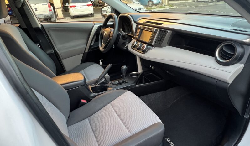 2013 Toyota RAV4 LE full