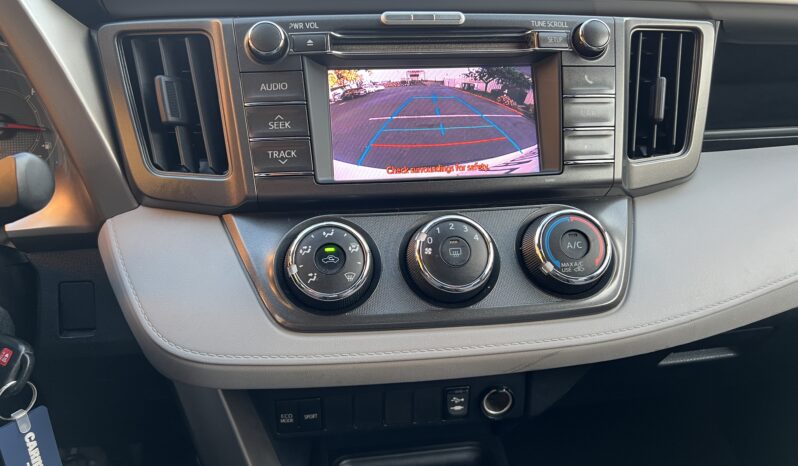 2013 Toyota RAV4 LE full