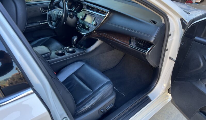 2014 Toyota Avalon Limited full