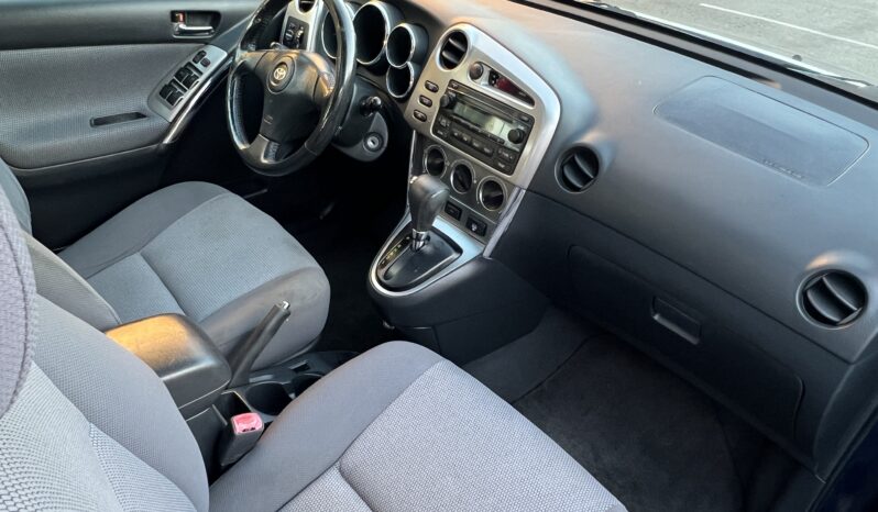 2005 Toyota Matrix XR full