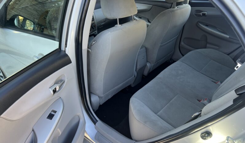 2012 Toyota Corolla LE full