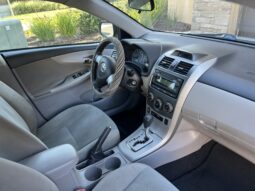 2012 Toyota Corolla LE full