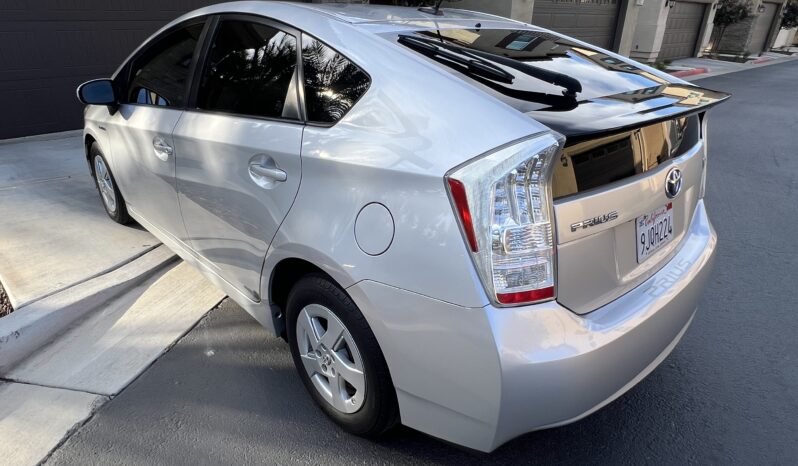 2010 Toyota Prius Two full