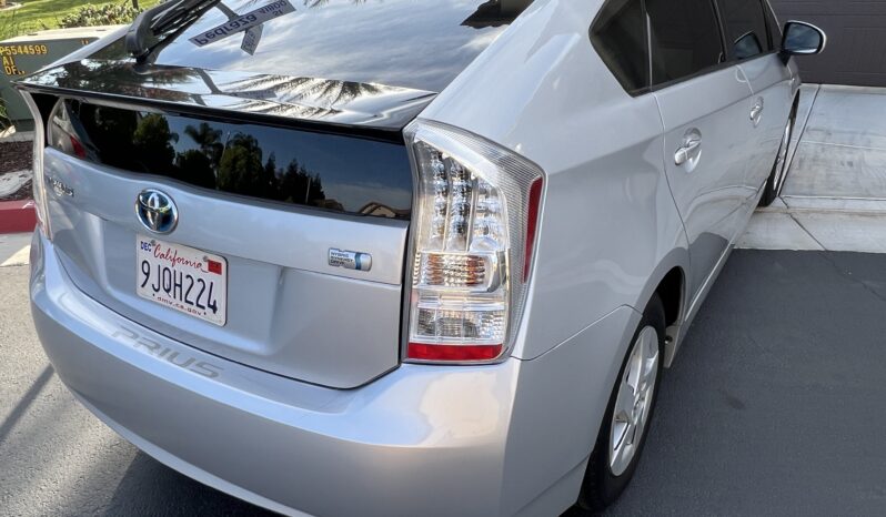 2010 Toyota Prius Two full