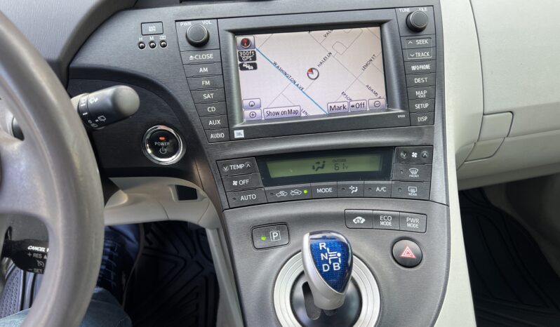 2010 Toyota Prius Two full