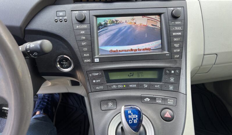 2010 Toyota Prius Two full