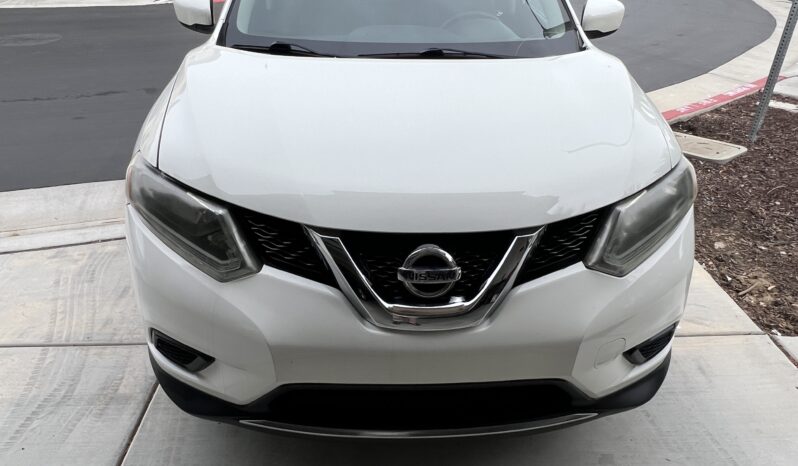 2016 Nissan Rogue SV full