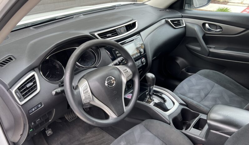 2016 Nissan Rogue SV full