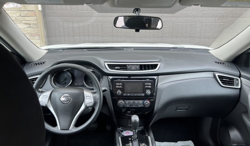 2016 Nissan Rogue SV full