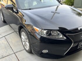 2014 Lexus ES 300h premium