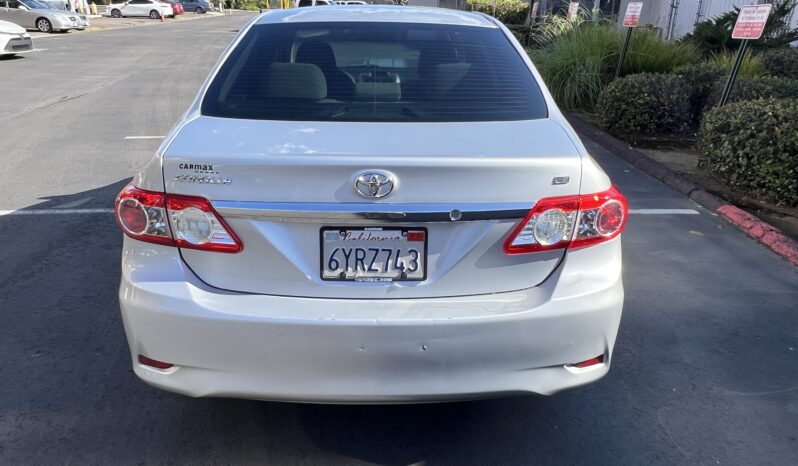 2013 Toyota Corolla LE full