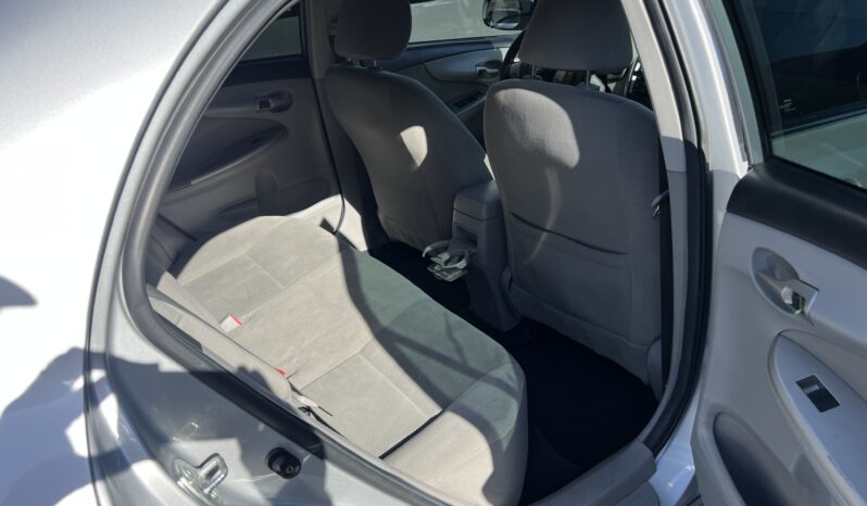 2013 Toyota Corolla LE full