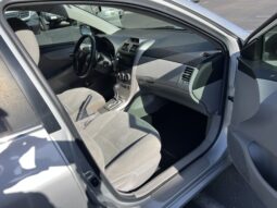 2013 Toyota Corolla LE full