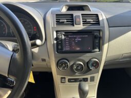 2013 Toyota Corolla LE full