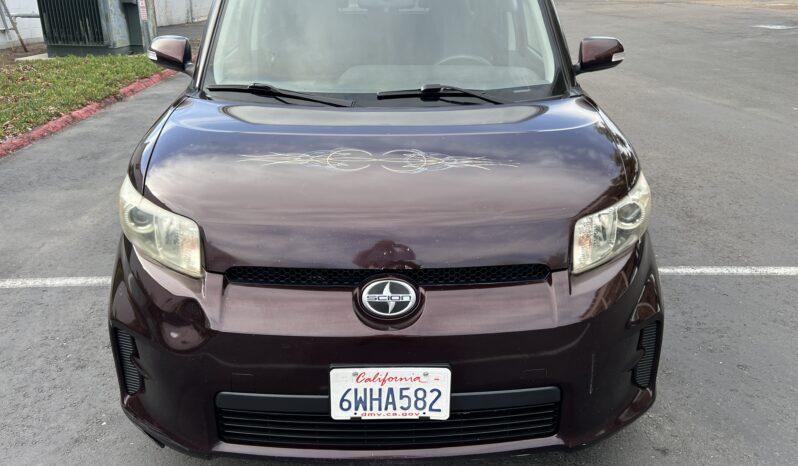 2012 Toyota Scion XB full