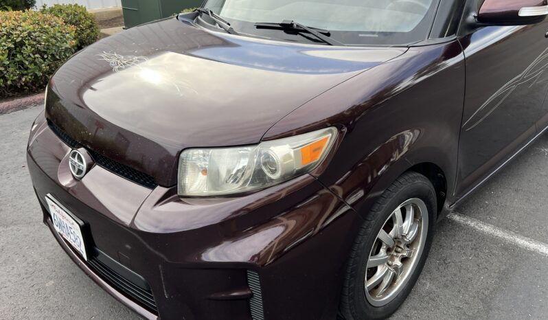 2012 Toyota Scion XB full