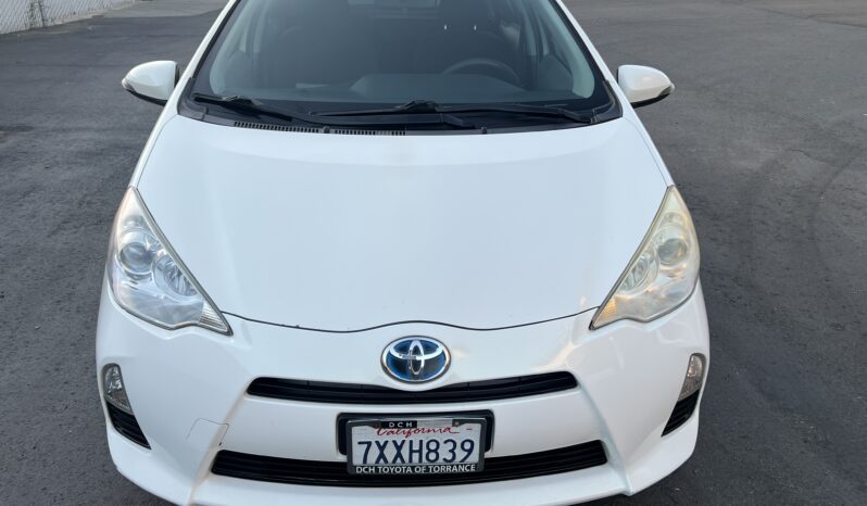 2013 Toyota Prius c Two full