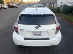 2013 Toyota Prius c Two full