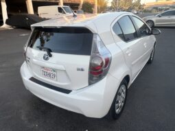 2013 Toyota Prius c Two full