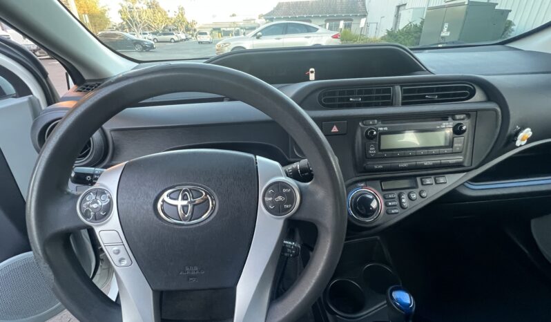 2013 Toyota Prius c Two full