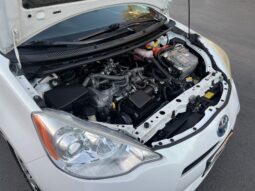 2013 Toyota Prius c Two full