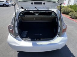 2012 Toyota Prius c Three full