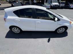 2012 Toyota Prius c Three full