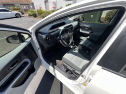 2012 Toyota Prius c Three full
