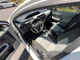 2012 Toyota Prius c Three full