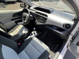 2012 Toyota Prius c Three full