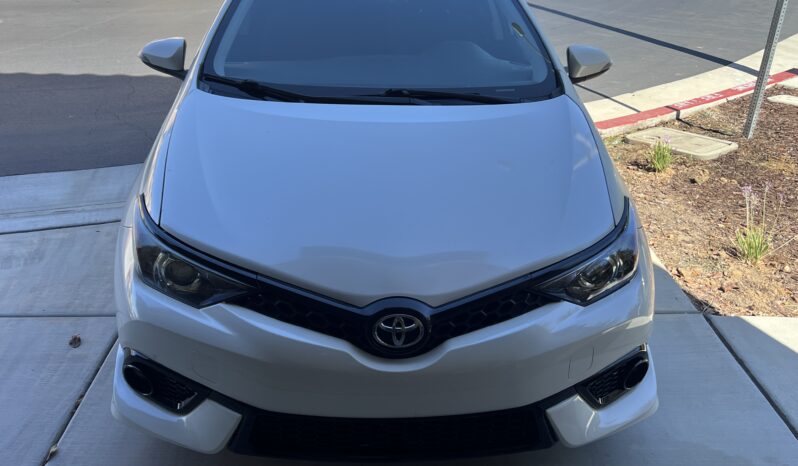 2017 Toyota Corolla iM Sport full
