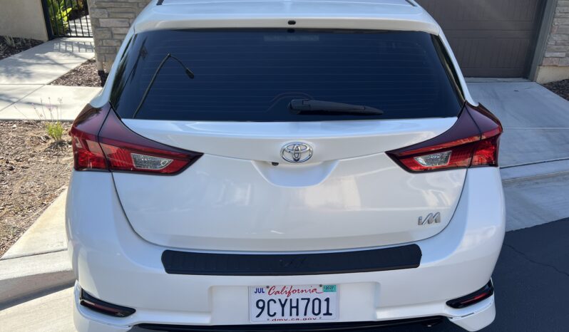 2017 Toyota Corolla iM Sport full