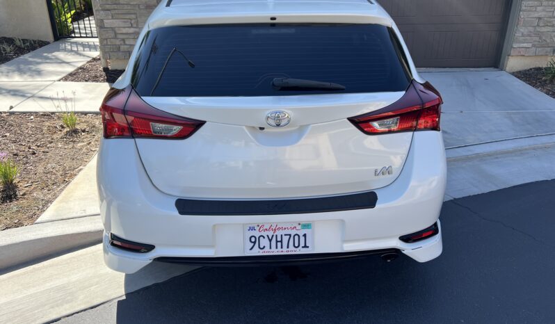 2017 Toyota Corolla iM Sport full