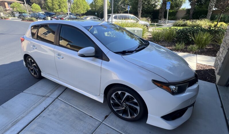2017 Toyota Corolla iM Sport full