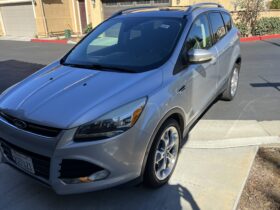 2015 Ford Escape 4WD/AWD Titanium