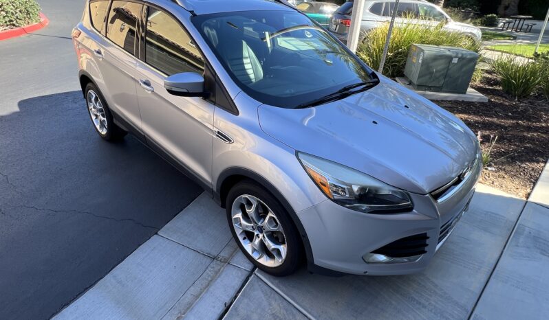 2015 Ford Escape 4WD/AWD Titanium full