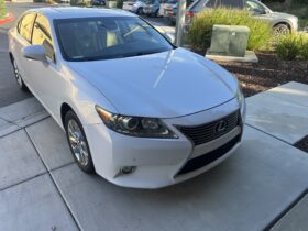 2014 Lexus ES 300h premium