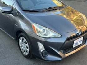 2015 Toyota Prius c Base