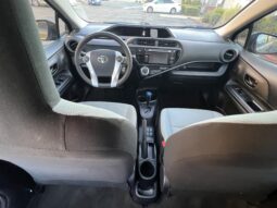2015 Toyota Prius c Base full