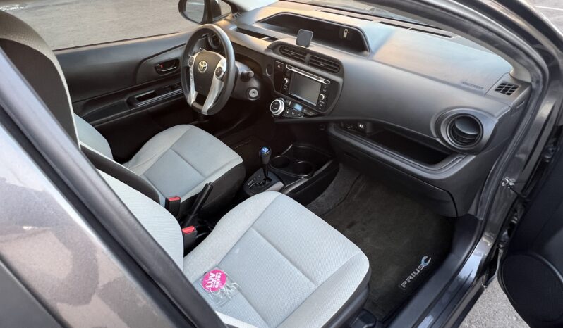 2015 Toyota Prius c Base full