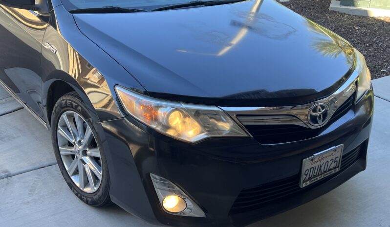 2012 Toyota Camry Hybrid XLE full