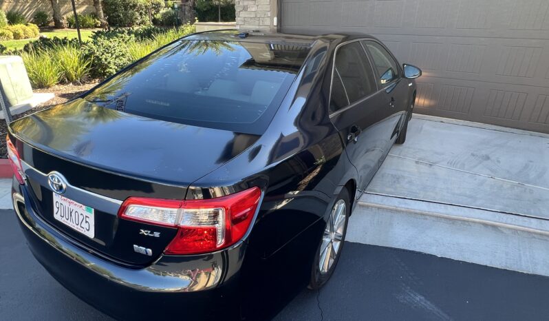 2012 Toyota Camry Hybrid XLE full