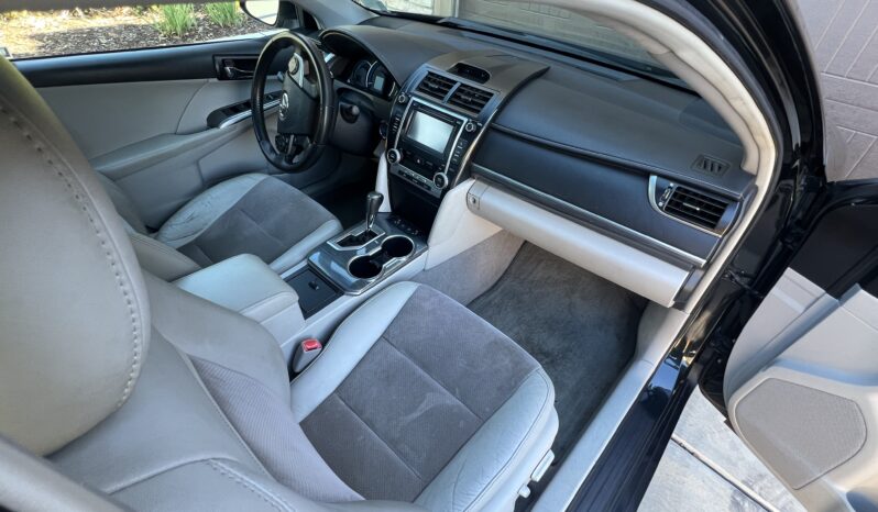 2012 Toyota Camry Hybrid XLE full