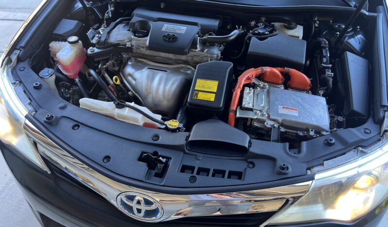2012 Toyota Camry Hybrid XLE full